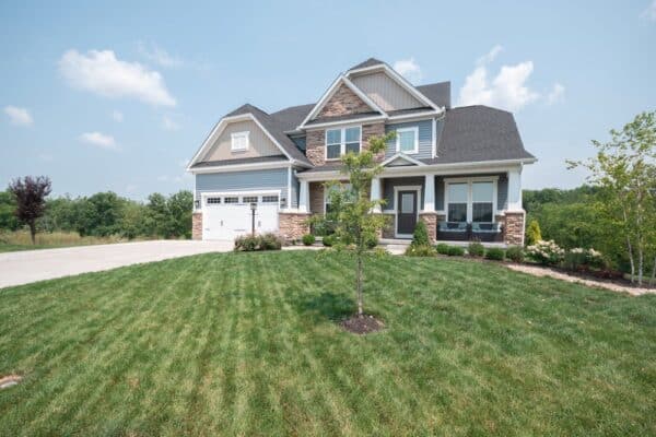 How to Prepare for Real Estate Pictures 1 2585 Rosings Park Dr Mason 9081